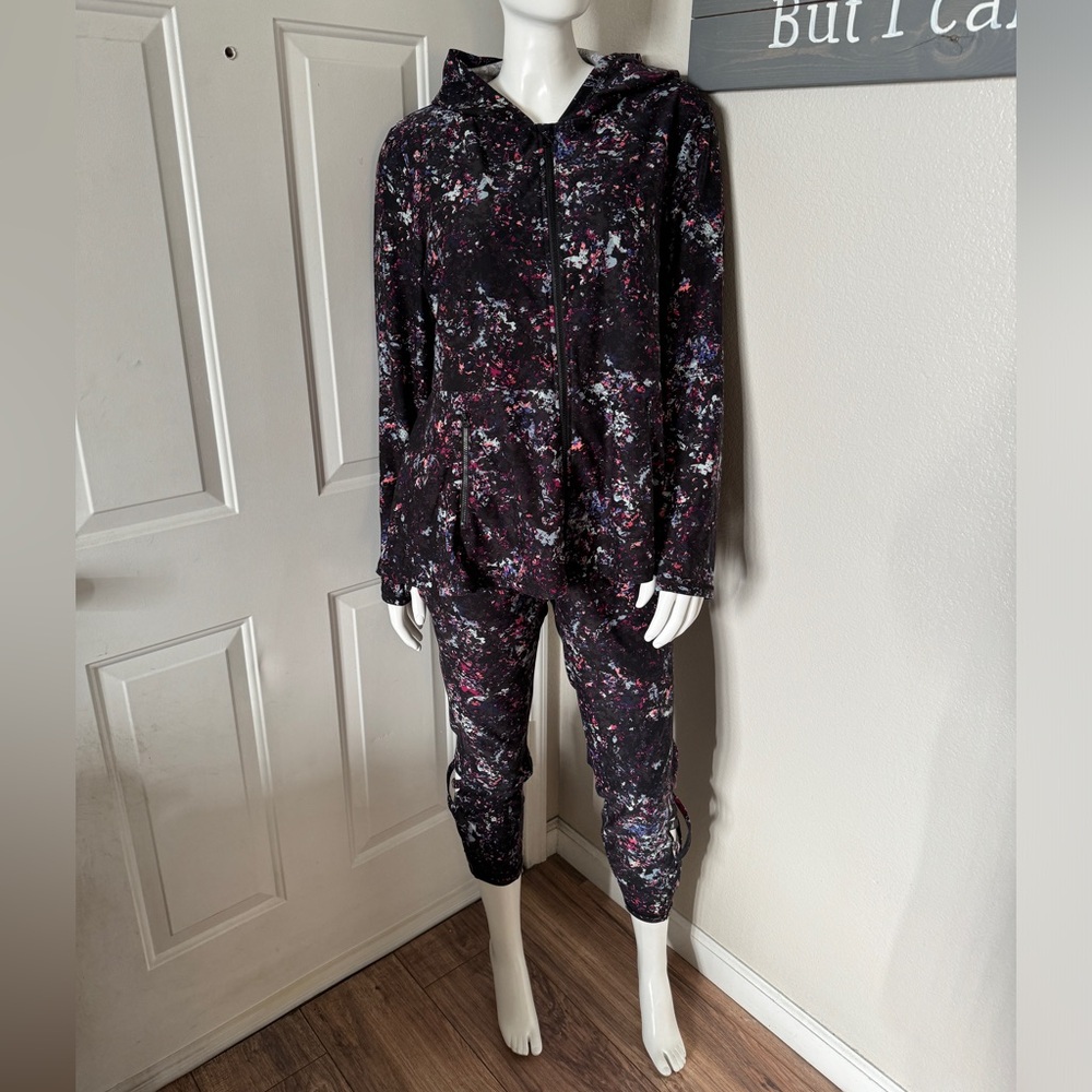 Size 18/20 Colorful Livi Athletic Jacket & Leggings